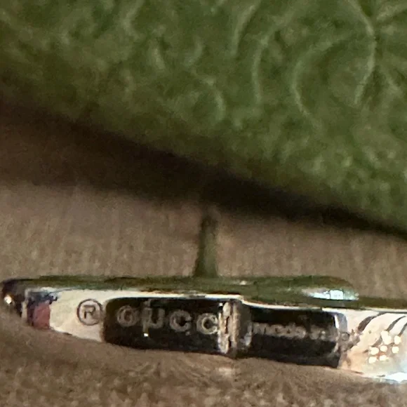 NWT Gucci interlocking GG sterling silver earrings with pouch and box